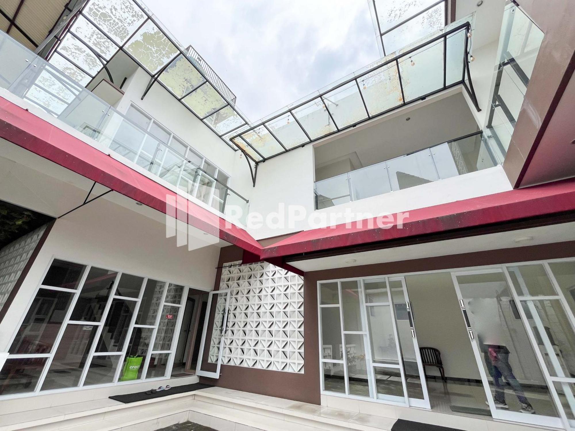 Griya Borobudur Malang Syariah Redpartner Blimbing  المظهر الخارجي الصورة